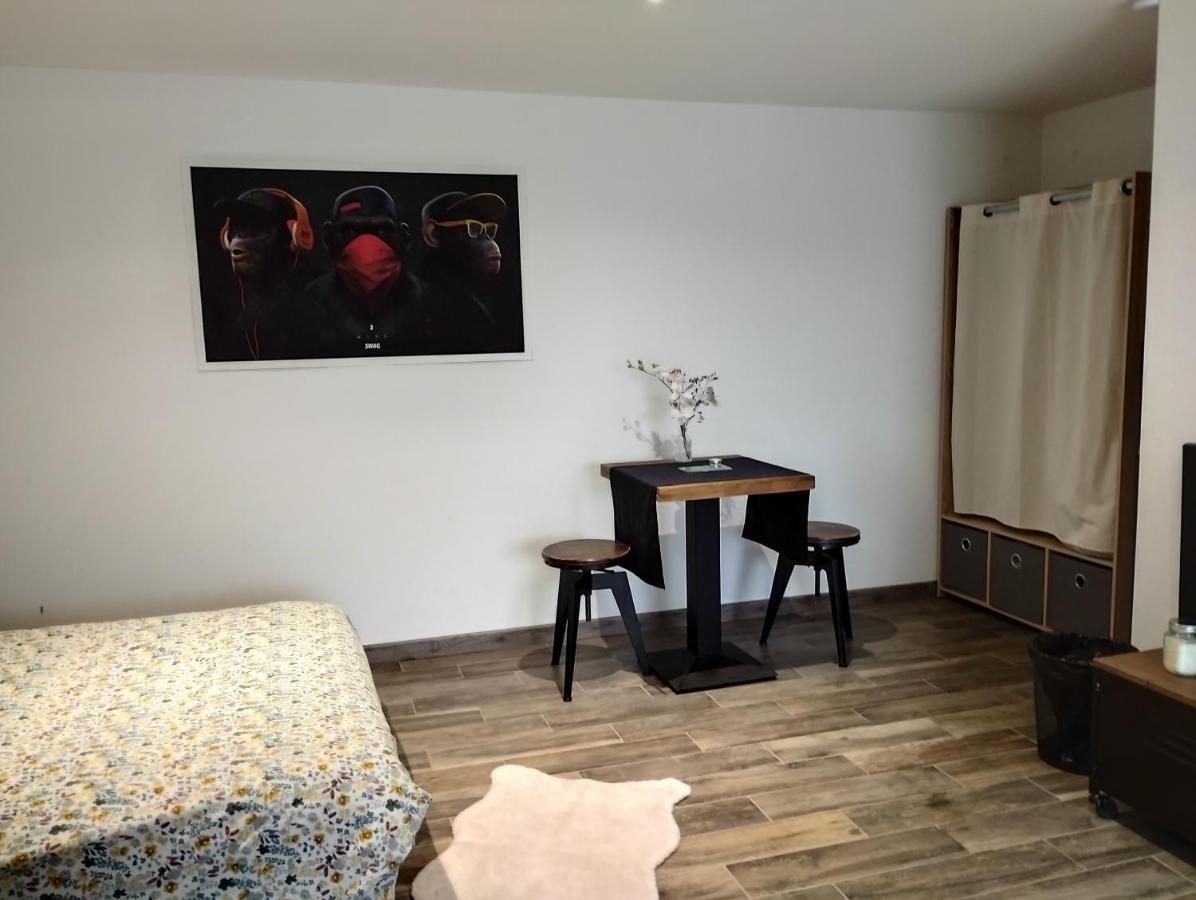 Studio A Bellegarde Bellegarde  ภายนอก รูปภาพ